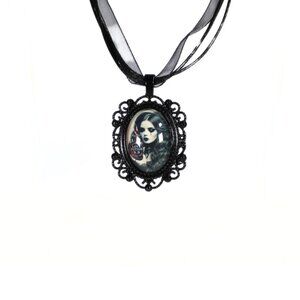 🔨 Gothic Victorian Witch Cameo Necklace Black Metal Pendant Love Potion